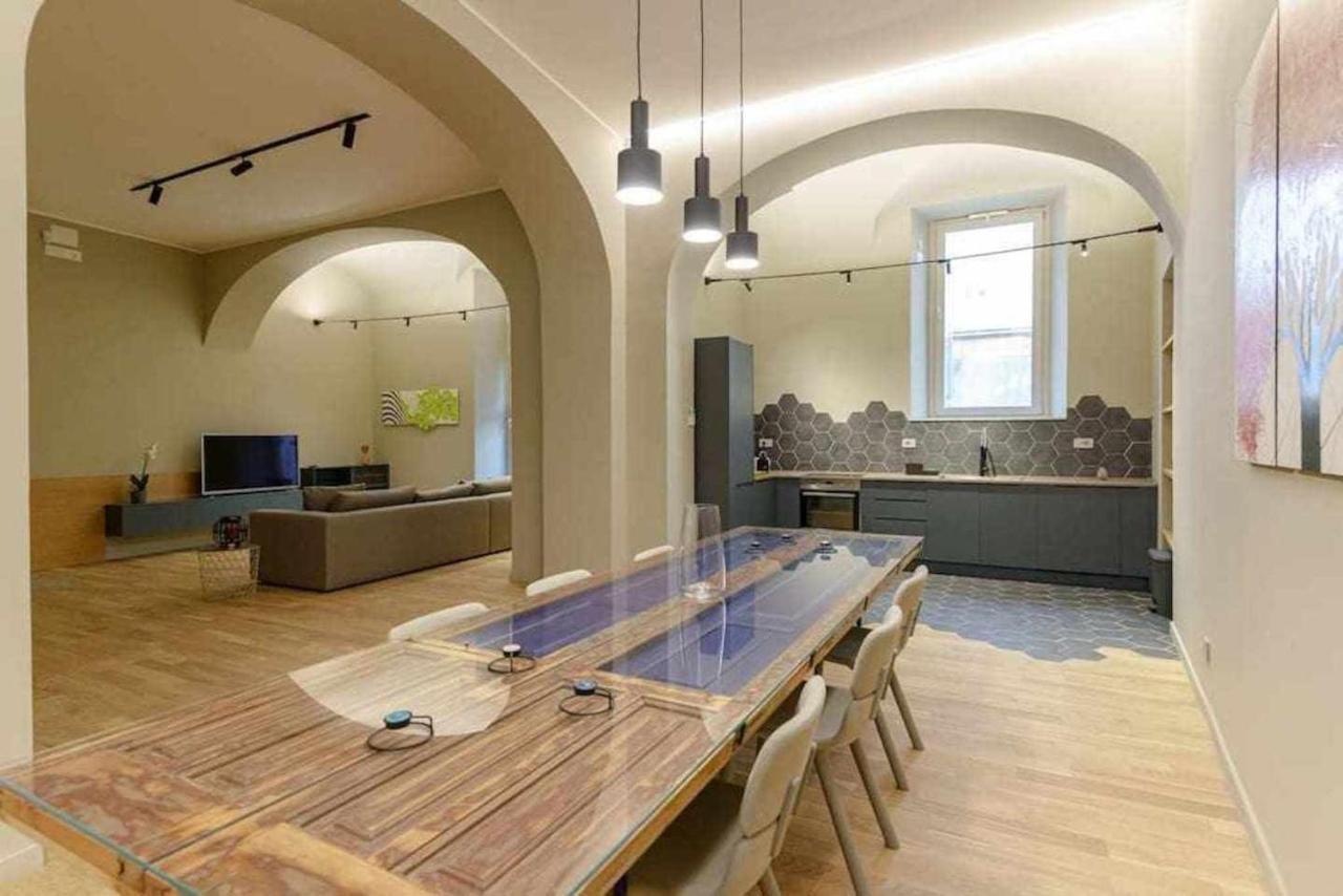 Crociferi Luxury Apartment Catánia Buitenkant foto