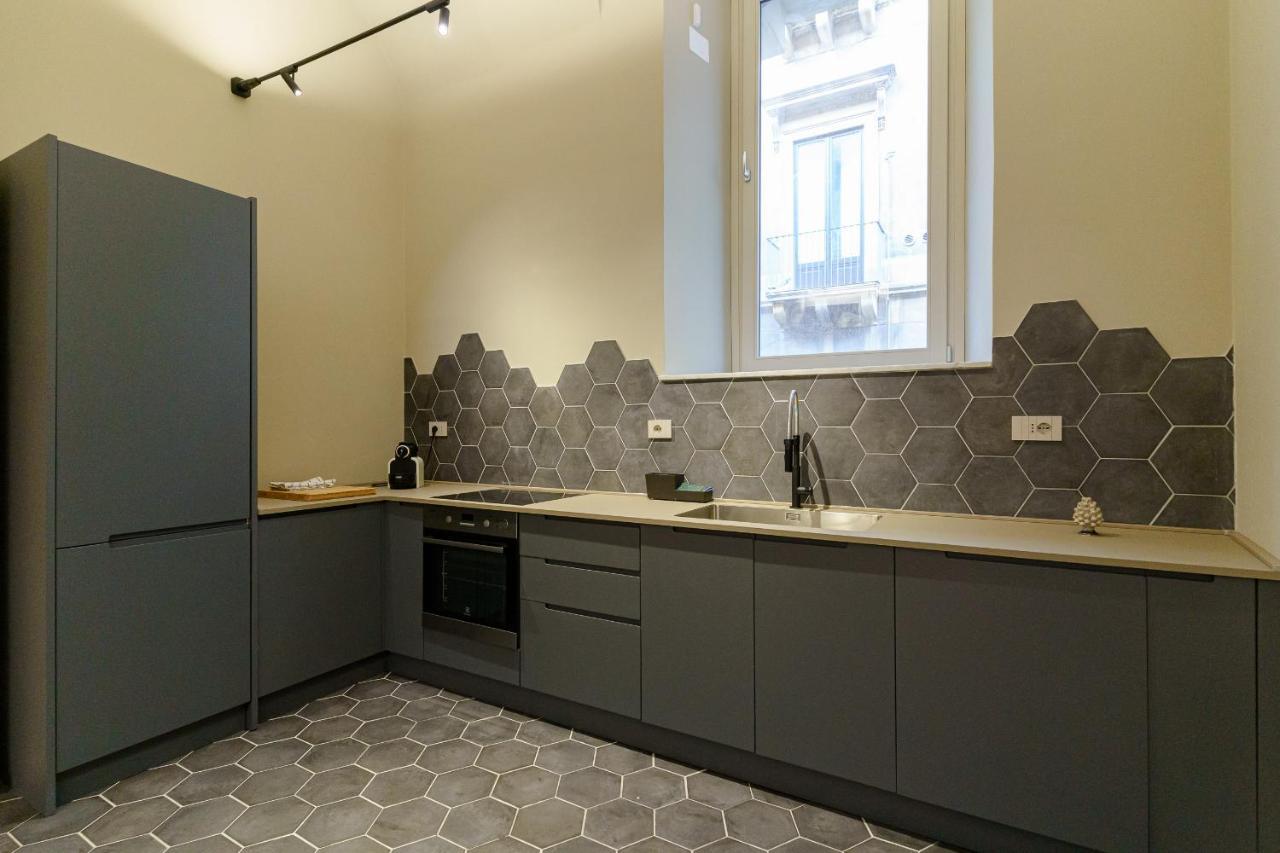 Crociferi Luxury Apartment Catánia Buitenkant foto